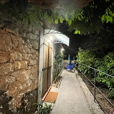 Appartamento La Cigalière - Rez-de-jardin *